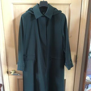 Anne Klein Full Length Dark Green Lined Trench Coat - Size 6